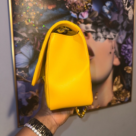 Yellow Quilted Chain Shoulder Bag - Picture 3 of 7